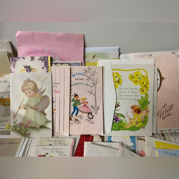 Large collection of vintage greeting cards - Picture 8 of 10